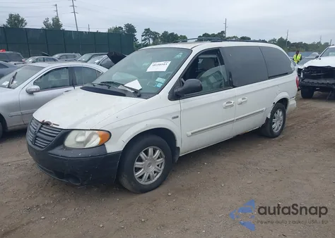 2005 Chrysler Town & Country Touring z USA, uszkodzony, nr VIN 2C4GP54LX5R347585